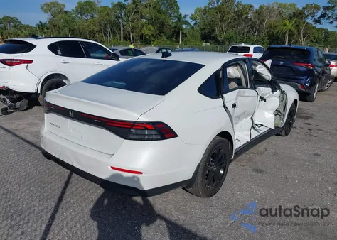 2025 Honda Accord Se z USA, uszkodzony, nr VIN 1HGCY1F47SA005555